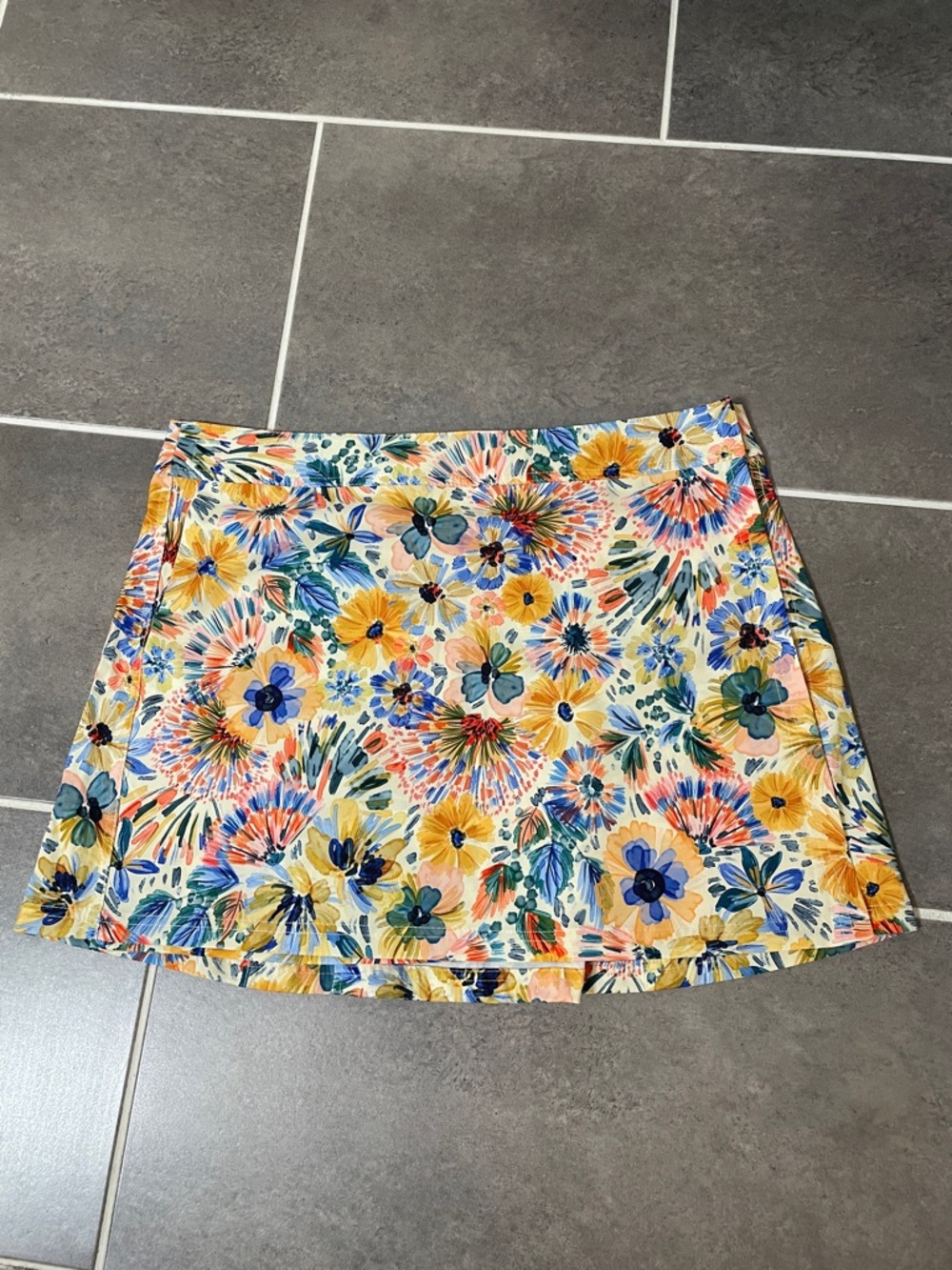 RipSkirt Hawaii Length 1 skirt‎ with Pockets size XL